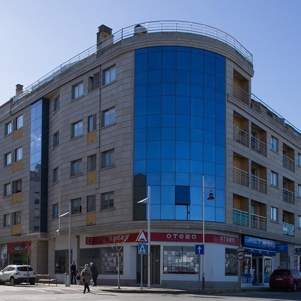 Edificio de viviendas en Avda. Montero Ríos 